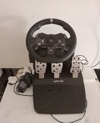 Logitech G920 volante + pedaliera 3 pedali per pc