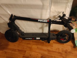 Patinete Eléctrico Ducati Pro-II