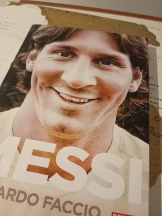 Libro Messi de Leonardo Faccio