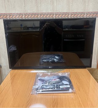 Televisor LG 32LJ610V