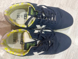 Zapatillas Munich Talla 37, de niños