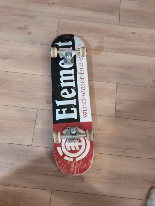 Skate Element