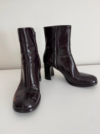 Botines de charol Zara