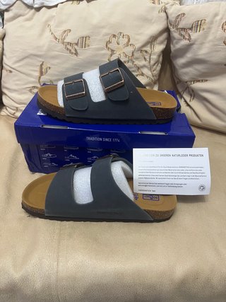 Zuecos Birkenstock Gris Talla 39