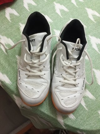 Zapatillas de fútbol sala blancas