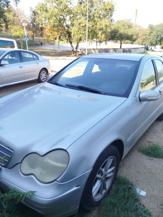 Mercedes-Benz Clase C 2004