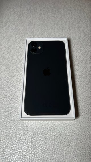 iPhone 11 Apple