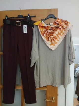 Conjunto de Pantalón y jersey