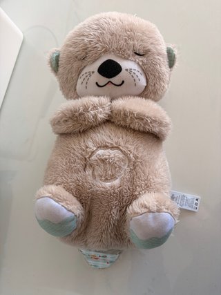 Peluche Nutria Fisher-Price un solo uso.
