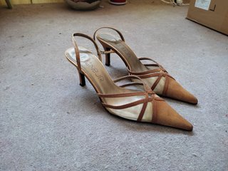 Zapatos de fiesta Menbur dorados