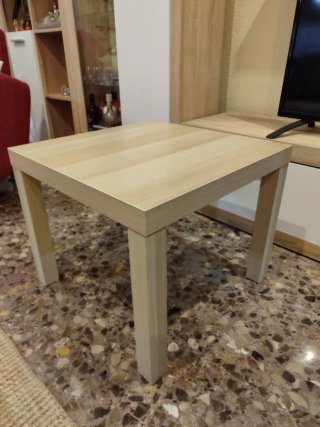 Mesita lateral IKEA