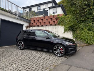 Volkswagen Golf 7.5 GTI Performance
