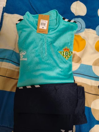 Chándal Real Betis Hummel Talla M