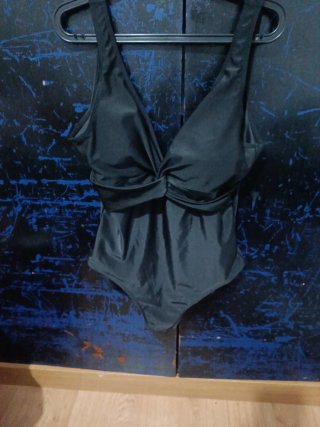 Bañador Negro de Una Pieza