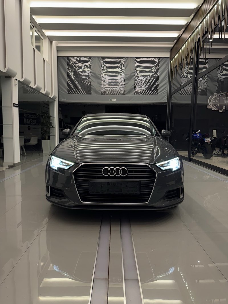 Audi A3 Sedan 30 TFSI 6 vel. 2020