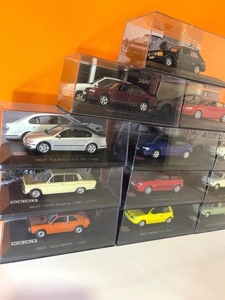Coches SEAT Escala 1/43