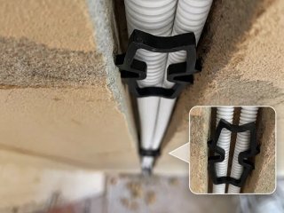12 clips PETG para tubos corrugados en rozas