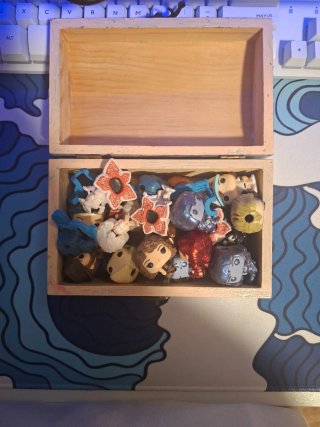Lote de Figuras Stranger Things Kinder