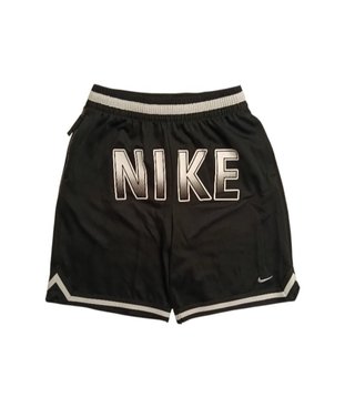Pantalón corto Nike negro