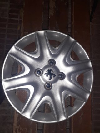 1 Tapacubo Peugeot 207 R15