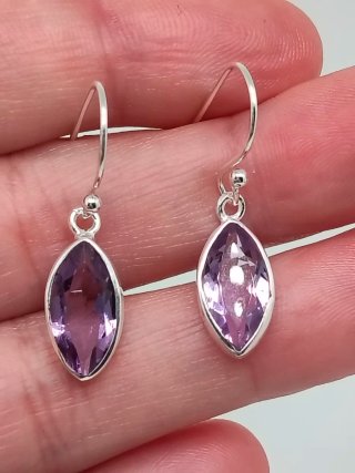 Pendientes de Plata de Ley 925 y Amatista