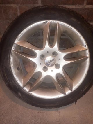 Llanta Ronal en 16 4x100
