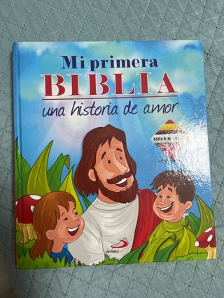 Mi primera Biblia: una historia de amor
