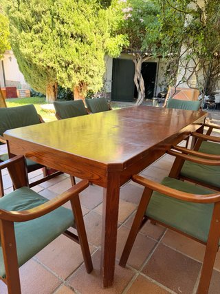 Mesa de Comedor de Madera