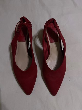 Zapatos destalonados rojos