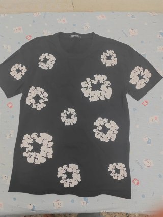 Camiseta denim tears