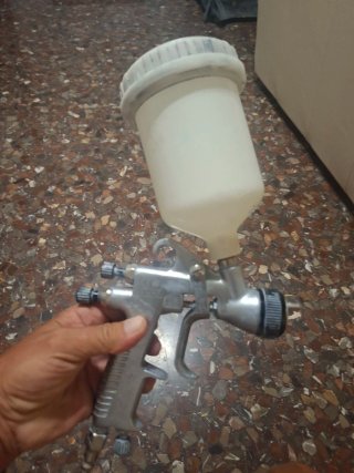 Pistola de gravedad Sagola 2.5