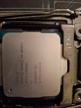 Procesador Intel Xeon E5-2676 v3