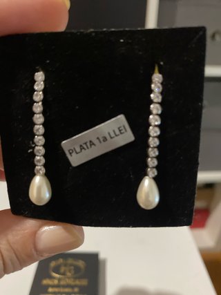 Pendientes Largos de Plata de ley y Circonitas