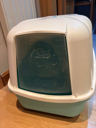 Caja Sanitaria Cerrada para Gatos