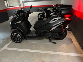 Peugeot Metropolis 400 SW | 2021 | 19.500 km