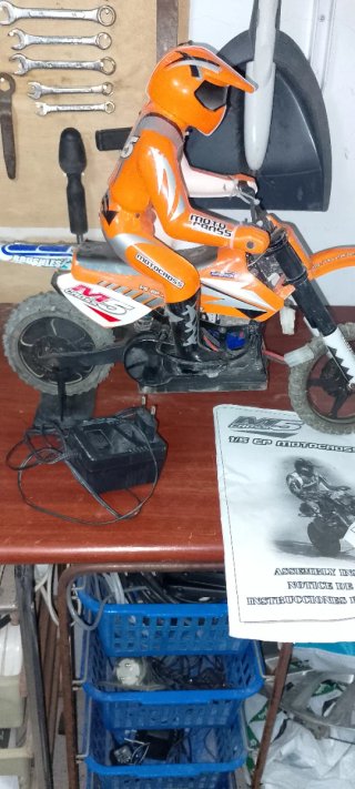Moto Radiocontrol Anderson MP5 Escala 1/5