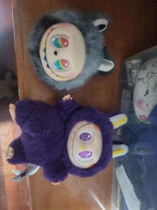 2 Labubu
