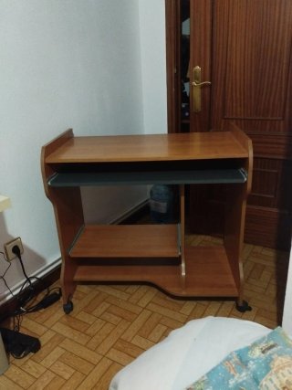 Mesa de ordenador