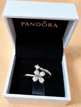 Anillo Pandora Trébol