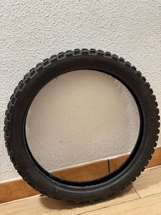 Neumático Michelin Anakee Wild 90/90-21