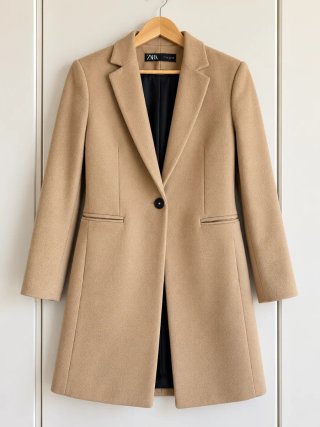 Abrigo Zara Beige Talla S
