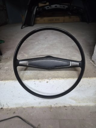 Volante seat 124