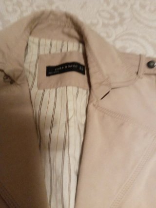 Abrigo de entretiempo Zara beige