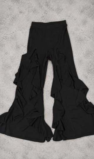 Black Flare Slit Pants • Pantalón Negro Campana