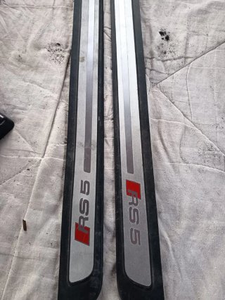 Molduras Estriberas Audi RS5