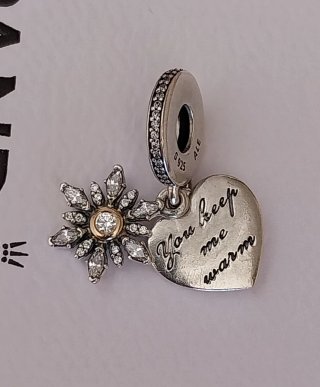Charm Pandora Corazón y Copo de Nieve