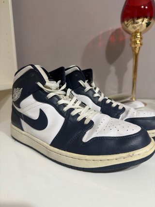 Zapatillas Jordan Blanco y Azul