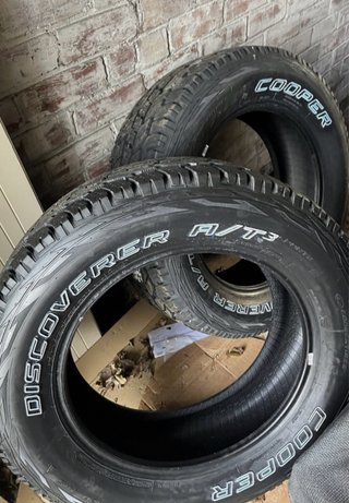 4 Neumáticos Cooper Discoverer AT3 245/70R17 110T