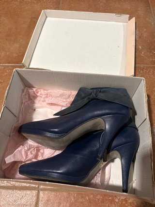 Botines Marian Azules Talla 38