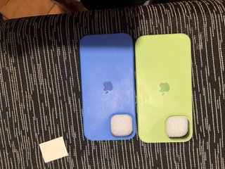 2 custodie Apple per iPhone 13/14